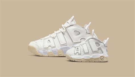 Une Nike Air More Uptempo White Gum Pour Les Kids Le Site De La Sneaker