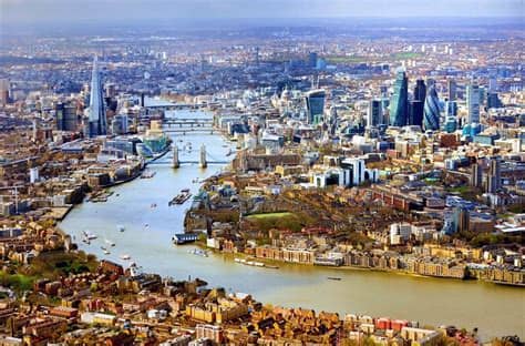 En la actualidad, el reino unido cuenta con 160 embajadas en el exterior, así como también 191 londres, la capital del reino unido, alberga 167 embajadas y en todo el país hay un total de 336. Experiencia Erasmus en Londres, Reino Unido | Experiencia ...