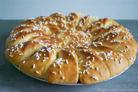 Ma una volta appresa la ricetta base della focaccia dolce, potrete decidere di gustarla come più vi piace: Focaccia della Befana Bimby • Ricette Bimby
