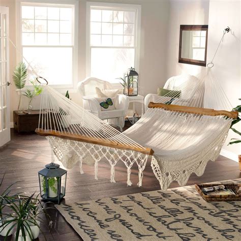 8 Best Indoor Hammock Ideas To Relaxing In 2020 Indoor Hammock Bed