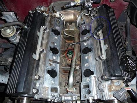 1991 toyota 4x4 3.0 v6 knock sensor location