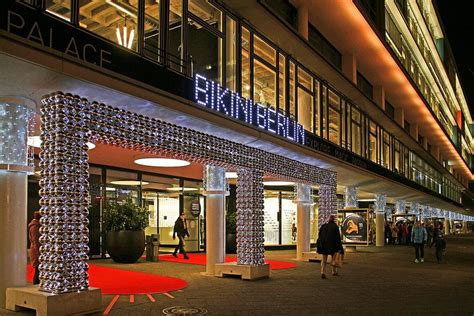 Das 25hours hotel bikini berlin ist vielfältig wie die großstadt und wild wie der dschungel. Bikini-Haus | Berlin germany, Berlin, Haus