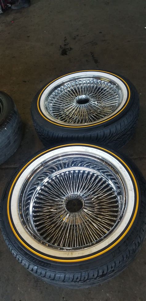 18 Staggered Set Of Daytonwire Wheels No Vogues No Mounting
