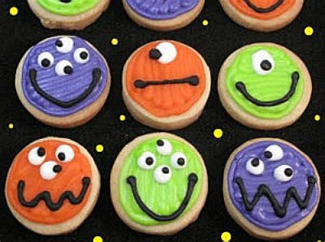 17 Halloween Cookie Decorating Ideas Holidappy