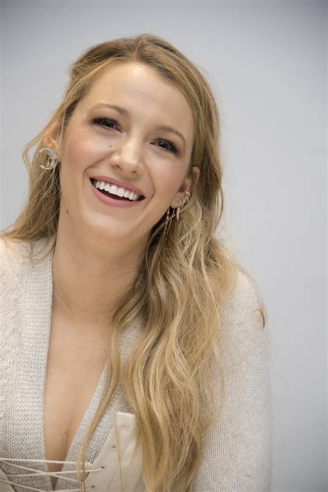 Sexy Blake Lively Pictures Popsugar Celebrity Photo 42