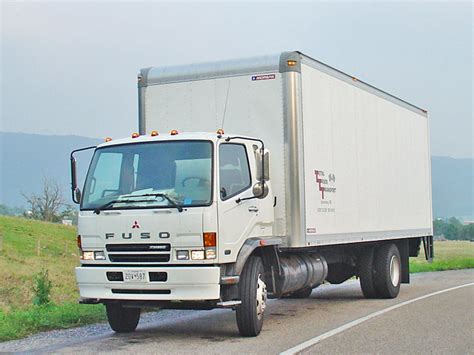 What is a straight truck? Air Freight trucking, delivery, warehousing, courier ...