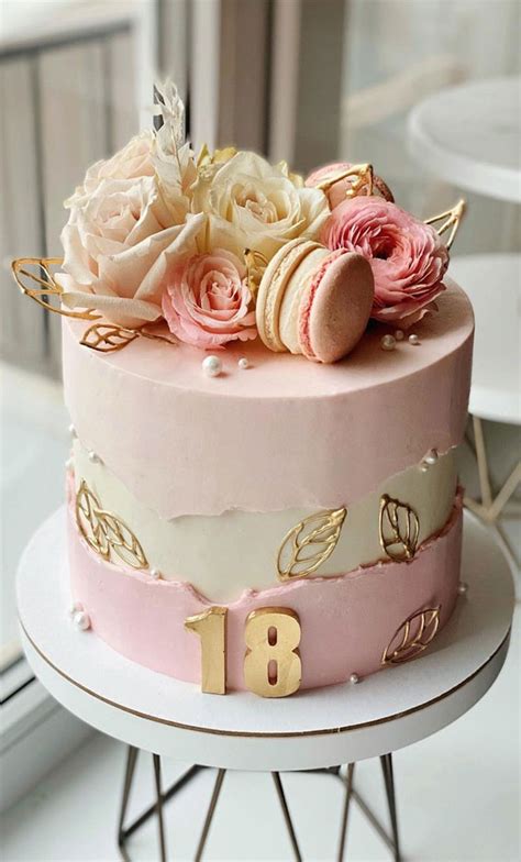 Discover More Than 74 Classy Elegant Birthday Cakes Indaotaonec