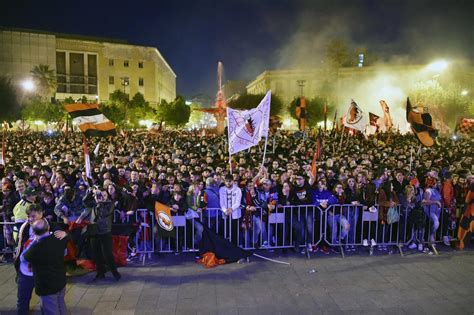 Trapani calcio excluded from the league. Foggia, notte di festa: in B dopo 19 anni | Foto ...