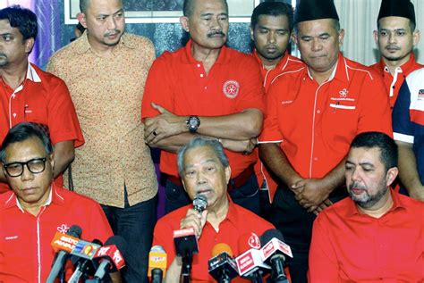 Tan sri dato' haji muhyiddin bin haji muhammad yassin (jawi: Muhyiddin jokes that candidate for Semenyih by-election ...