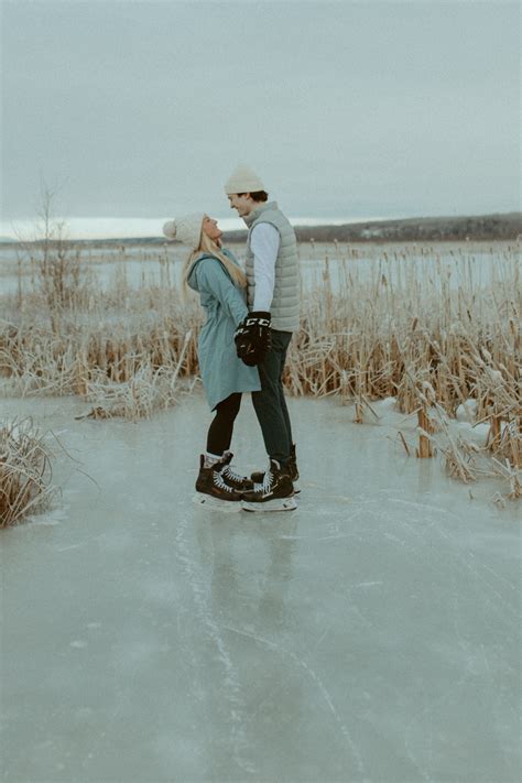 Frozen Pond Ice Skating Couple In 2021 Ice Skating Couples Lake Photos