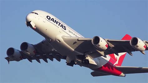 Various Movements At Sydney Airport Youtube