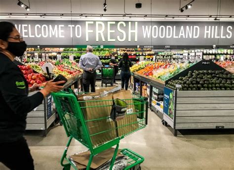 Amazon Fresh Grocery Store Opens At Irvine Market Place Orange County
