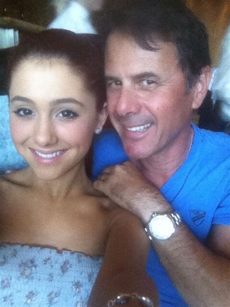 Image Ariana With Her Dadpng Ariana Grande Wiki Wikia