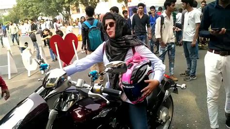 Roshni Misbah With Suzuki Intruder Hijabi Biker Youtube