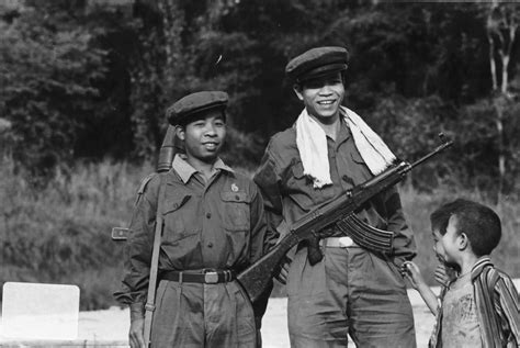 Photos - The war in Laos. | MilitaryImages.Net