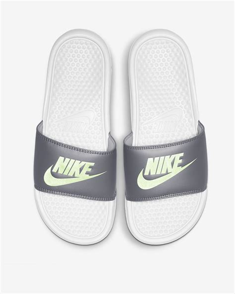 Sandalia Para Mujer Nike Benassi Pr