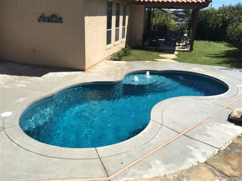 Small Inground Fiberglass Pools Top Designs For 2019 Aqua Pools