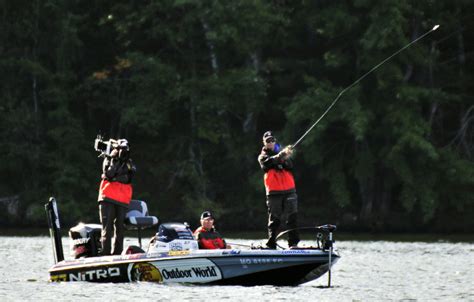 Major league fishing app ger de senaste nyheterna, tv scheman, tips och sportfiskare. Central Maine lakes draw Major League Fishing anglers for ...