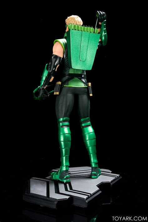 Dc Comics Icons Green Arrow Statue Gallery The Toyark News