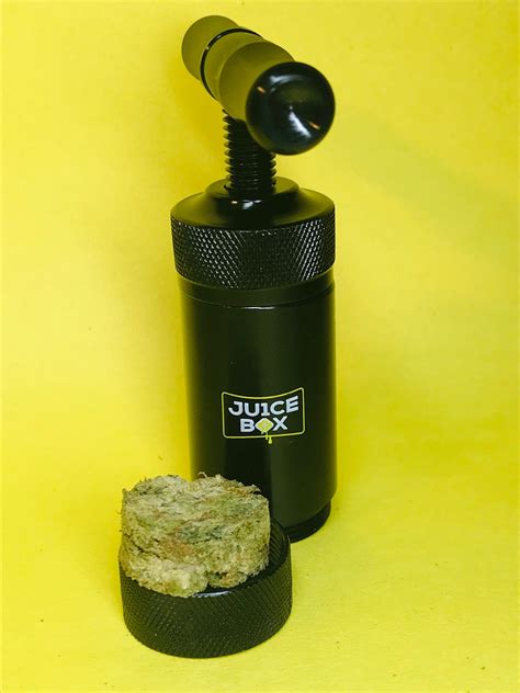 Here, all the pressure that is applied has to at $469 this might be a little expensive considering the air coupler reducer kits need to be purchased separately. Review: Rosin Press Starter Kit by Ju1ceBox - Illinois ...