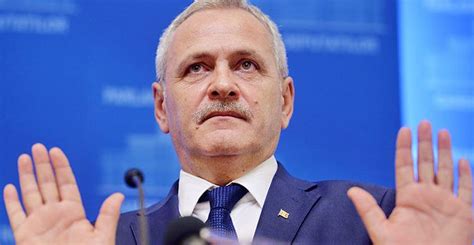 Valentin dragnea, fiul fostului politician liviu dragnea, taie și spânzură la turnu măgurele. Liviu Dragnea, condamnat la 3 ani si 6 luni de inchisoare ...