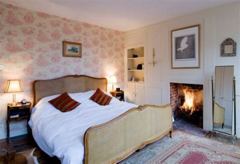 25 British Bedroom Design Ideas Shelterness