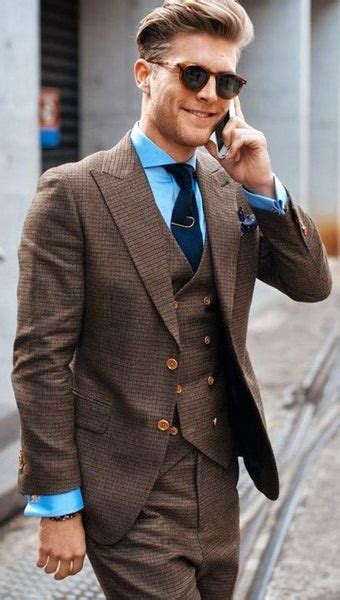 What Color Tie With A Brown Suit