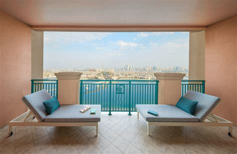 Atlantis The Palm Resort Crescent Rd Dubai Uae Regal Club Suite