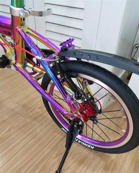 I think this is very poor manufacturing on the part of dahon. Custom Dahon K3 Rainbow 16" 3-speed Foldable Folding ...