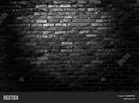 Old Grunge Brick Wall Image And Photo Free Trial Bigstock