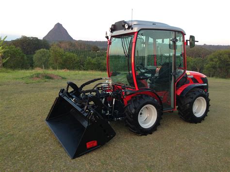 Buckets Hillside Tractors Australia