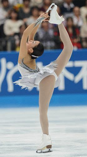 Figure Skating Biellmann Spins Figure Skating Mao Asada