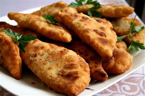 ÇİĞ BÖrek Tradİtİonal Turkİsh Pastry Recipe By Cafe Cookeatshare