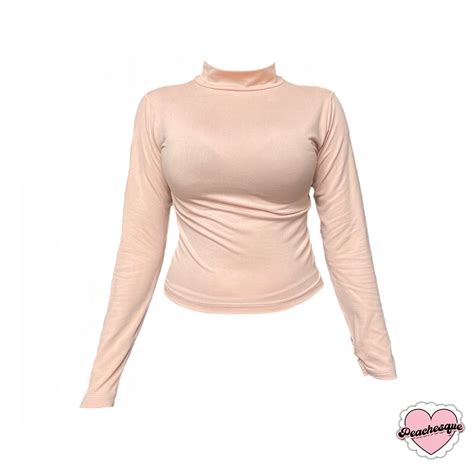 Rose Turtle Neck On Carousell