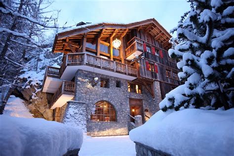 Christmas in the Alps anyone? Chalet Rock in Val d'Isère | Chalets for