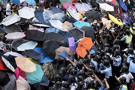 Tear Gas On The Streets Of Hong Kong The New Yorker
