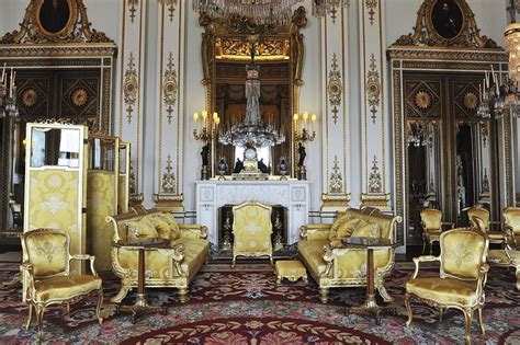Inside The Worlds Most Luxurious Palaces
