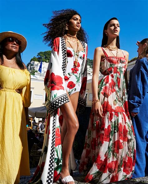 Dolce And Gabbana Spring 2023 Lookbook Photos Reportwire