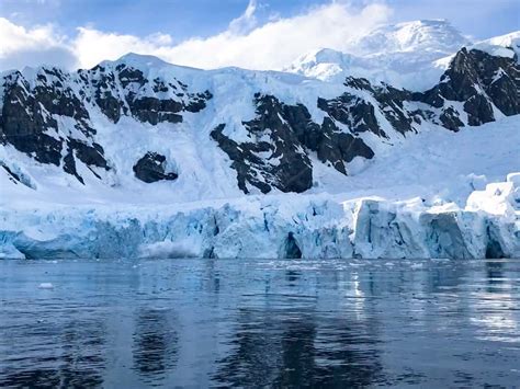 10 Reasons Why Going To Antarctica Is The Adventure Of A Lifetime