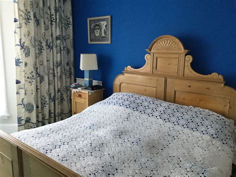 You can create a beautiful greek style bedroom that is stylish and serene; Pin by Valerie Evelyn Nesbit on Greek bedroom | Greek bedroom, Home decor, Home
