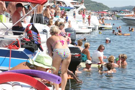 Party Cove Lake Of The Ozarks MO I Have So Much Fun Here Every Year