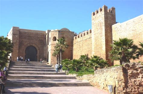 The kingdom of morocco is a country in north africa. Speciale Marocco: Tour Classico E Le Città Imperiali ...