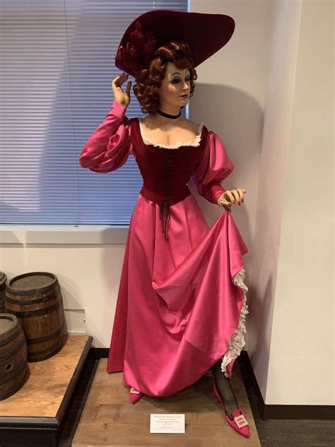 Disneylands Pirates Of The Caribbean Redhead Finds New Home At Walt Disney Archives Wdw