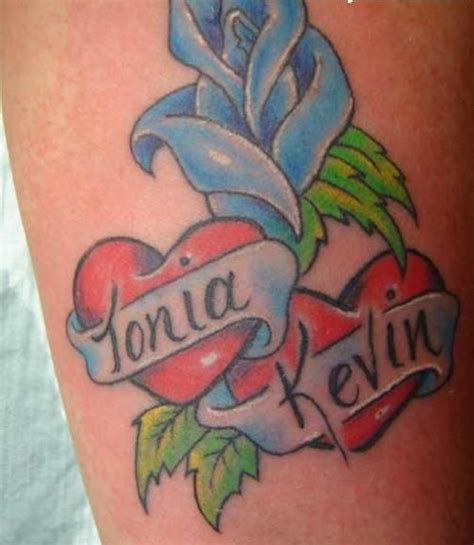 A heart tattoo is a good way to show your love for bae or your bff, and this sweet design is anything but cheesy. Pin on tattoo