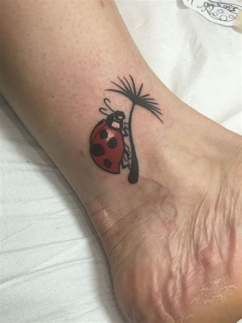Help miraculous ladybug fight crime with these temporary tattoos! Mommahs first tattoo. #ladybug | Ladybird tattoo, Lady bug ...