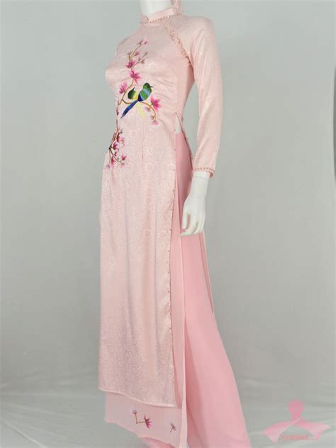 Áo Dài Gấm Hồng Phấn Thêu Hoa Light Pink Ao Dai With Embroidered Flo
