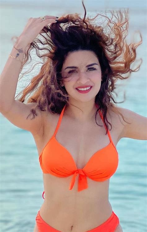 Tiktok Star Avneet Kaur In Bikini Look Like Sexy And Hot Bollywood