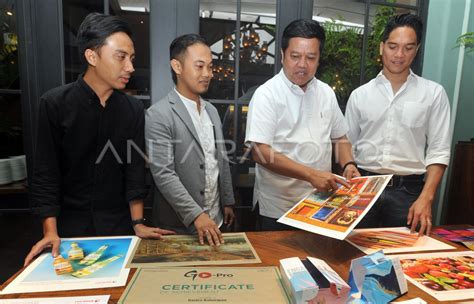 Desain Grafis Dorong Pertumbuhan Industri Ekonomi Kreatif Antara Foto