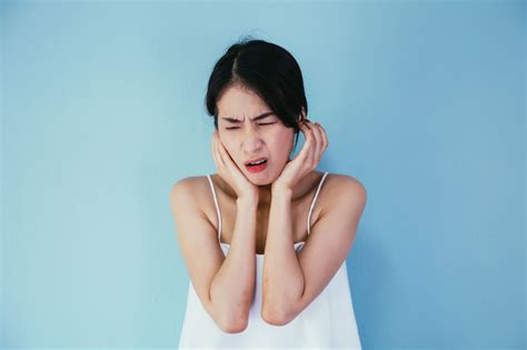 Guide To Tinnitus Ringing Sound In The Ear Ent