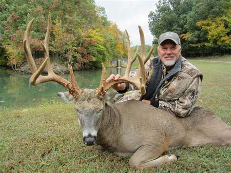 3 Day Ohio Whitetail Deer Hunt For Two Hunters With 2000 Credit On Trophy Fees For Each Deer